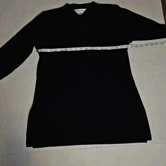 Exclusively Misook Black Long SleeveTunic Top With Frog‎ Closure Sz M - Picture 6 of 9